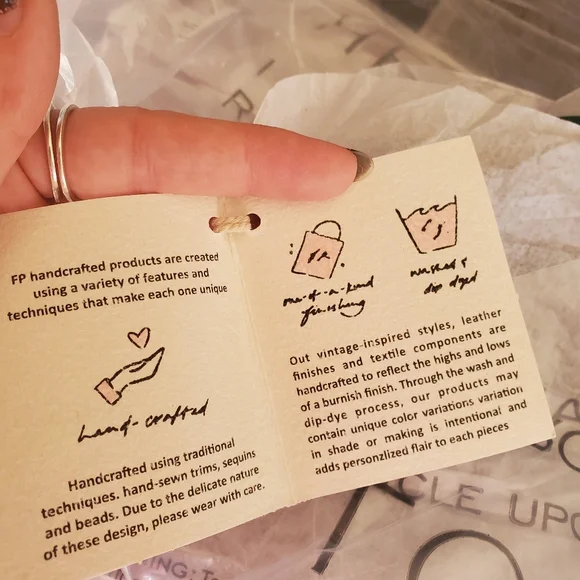 Free People head over hill crossbody leather bag in holly - Picture 9 of 9